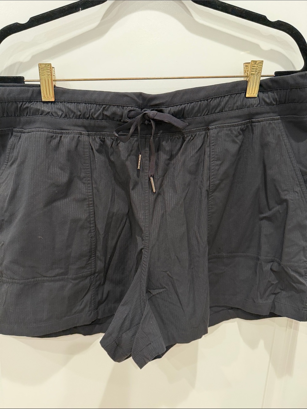 lululemon athletica Women's Drawstring Athletic Shorts - Charcoal